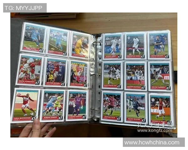 球星卡足球世界杯Q版人物合集展现传奇瞬间与精彩对决